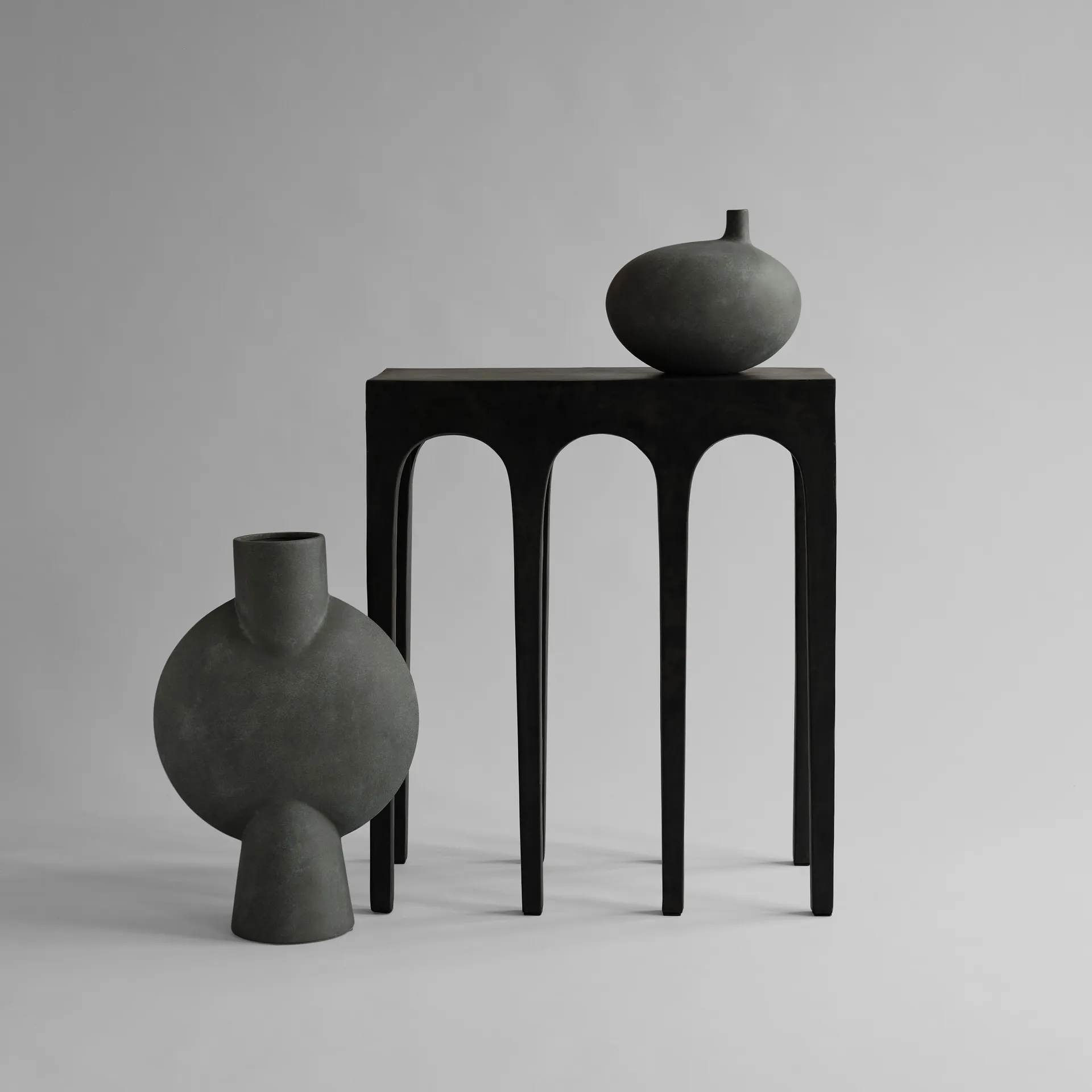 Bow Console table 70.5x80 cm, Coffee 101 Copenhagen