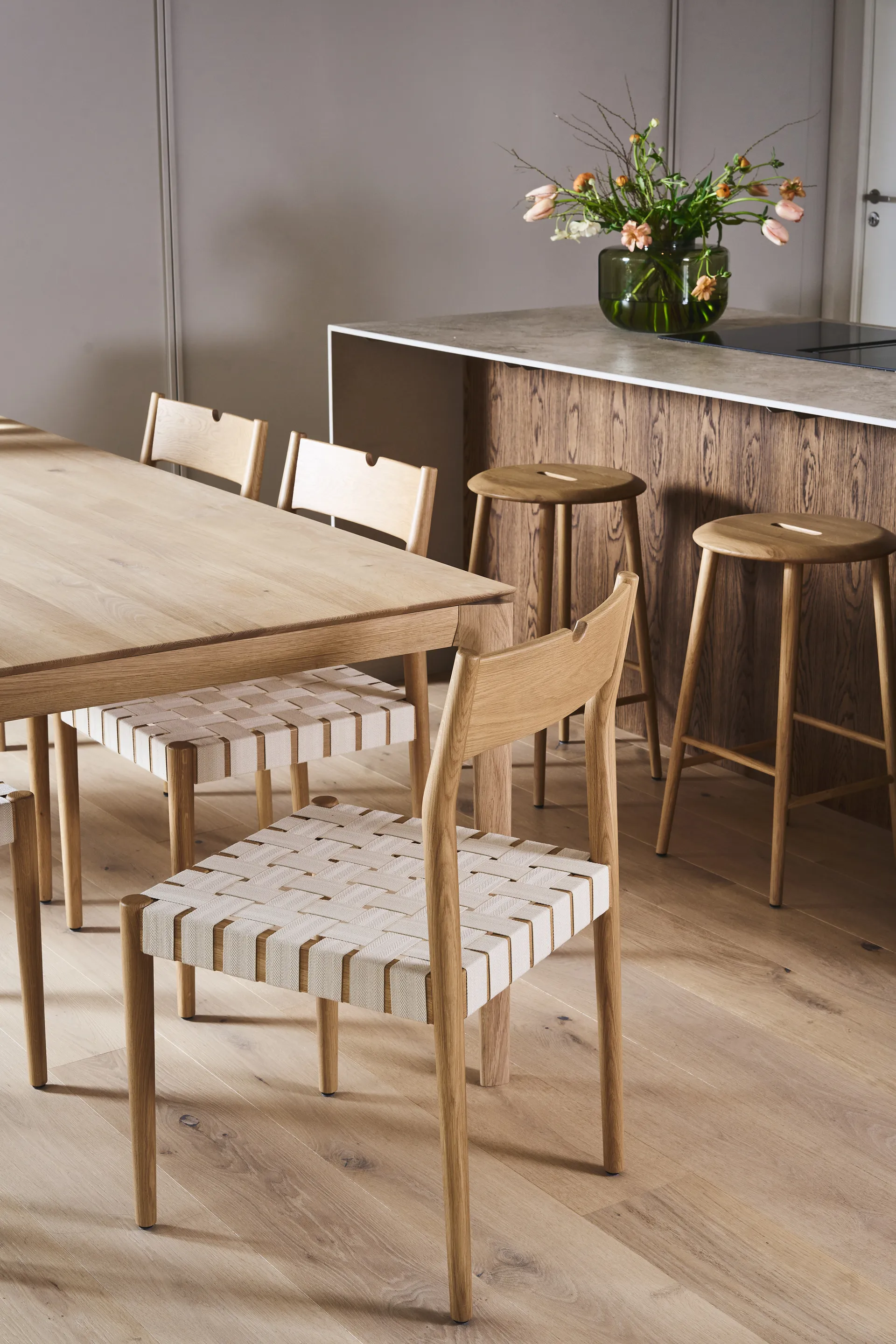 Ekeryd dining chair, Webbing-laquered oak 1898