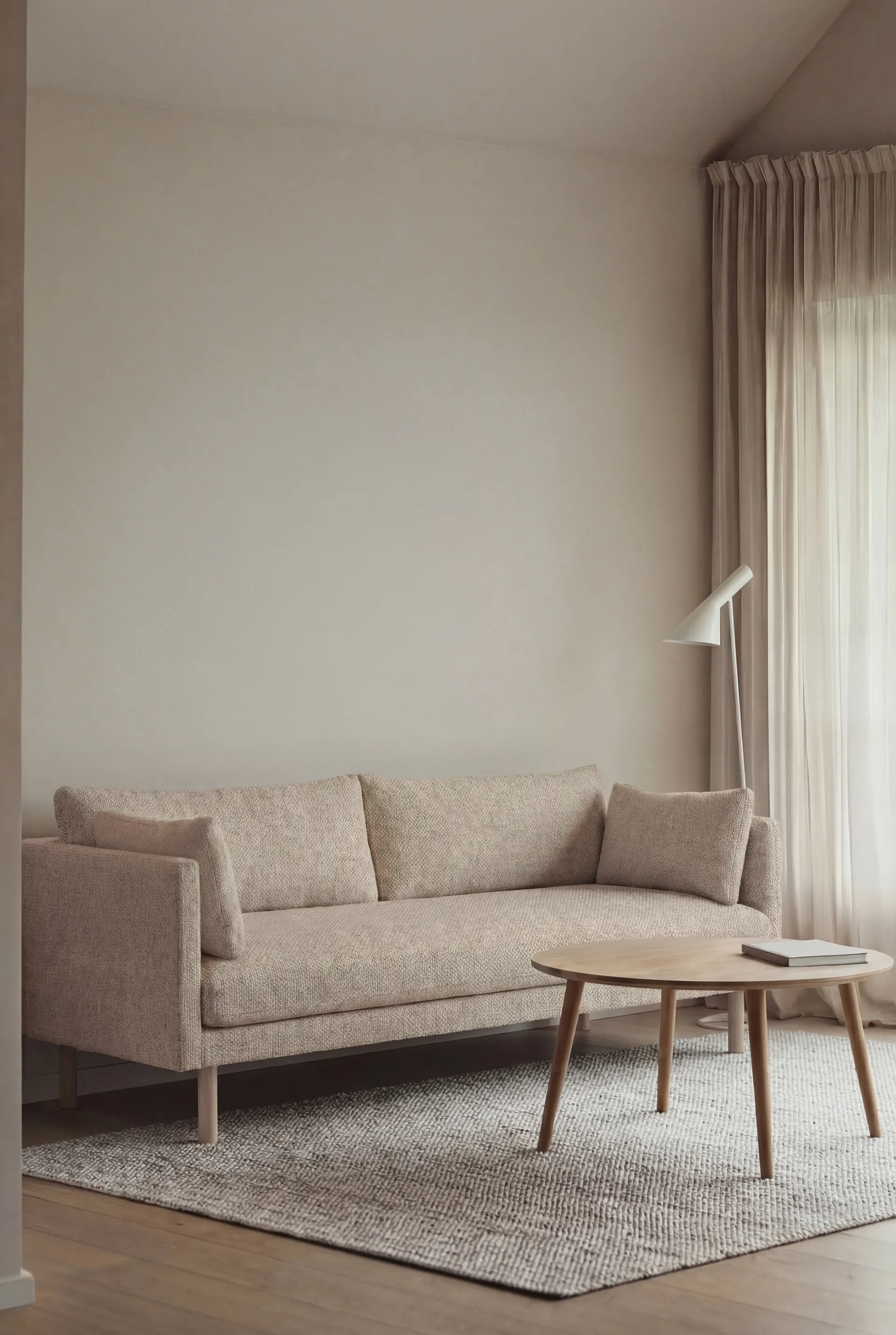 Linnevik sofa, Bern Beige 0341-white-oiled oak, 3-seater 1898
