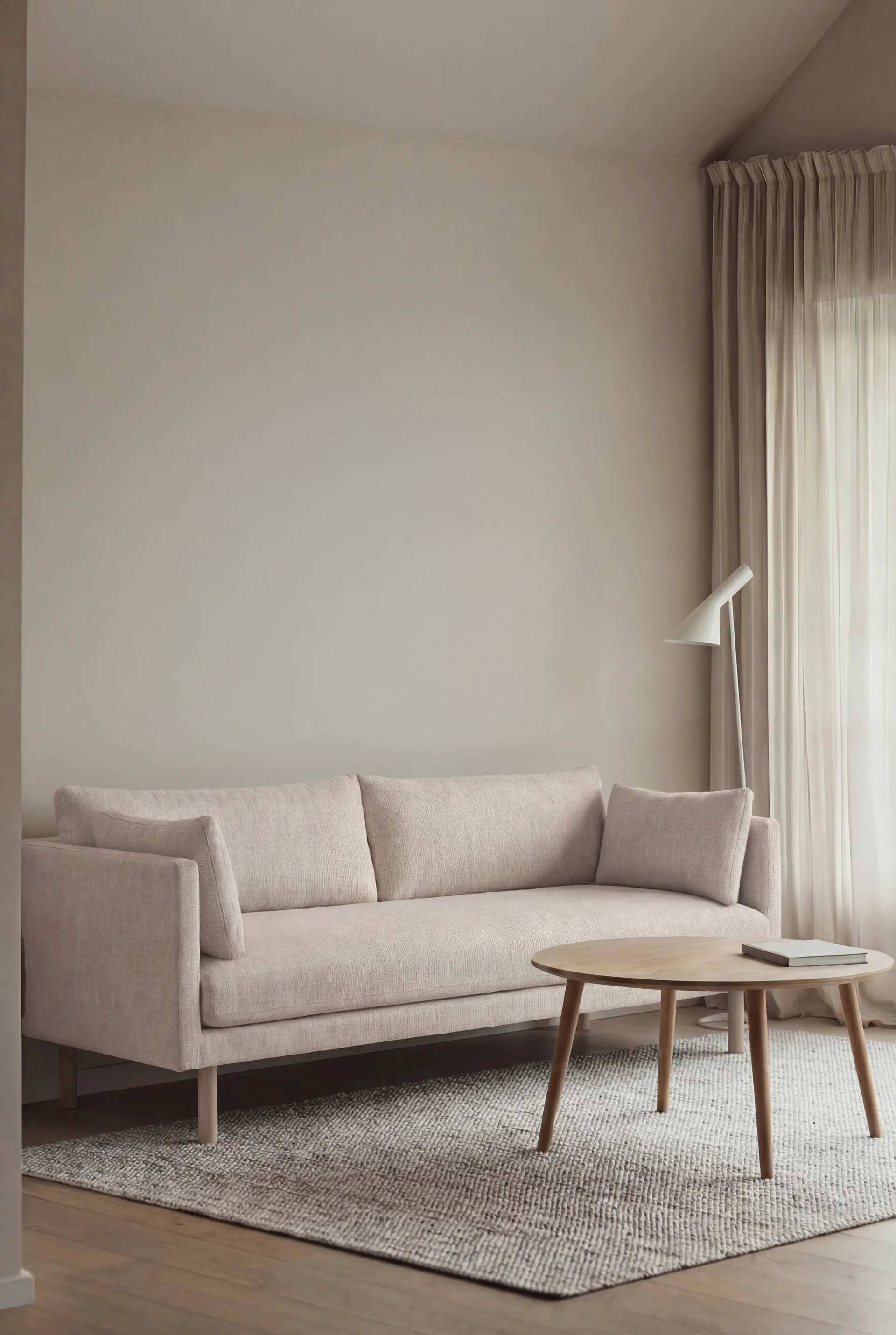 Linnevik sofa, Same Off White 6671-white-oiled oak, 3-seater 1898