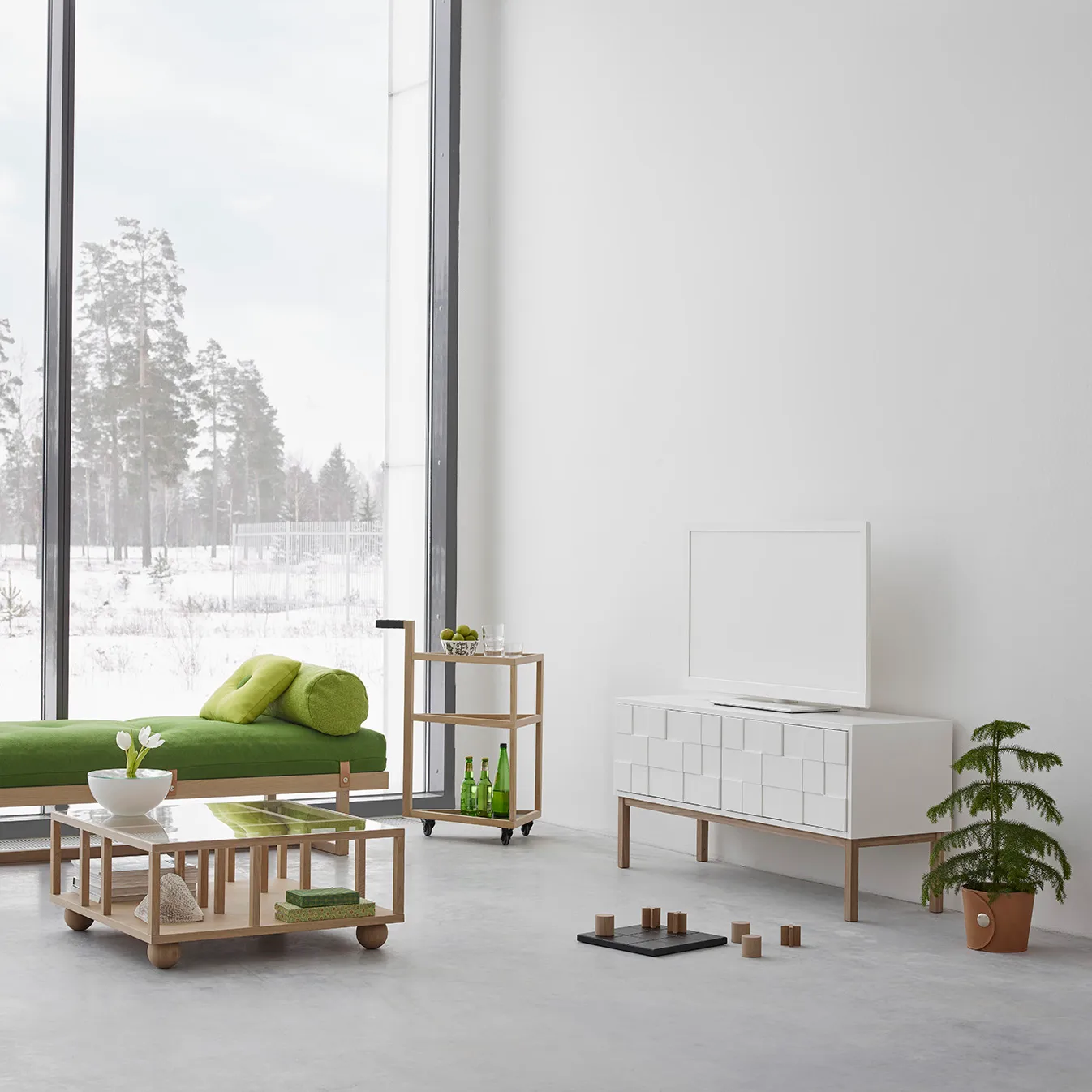 Collect 2010 media bench with leg, Oak leg A2
