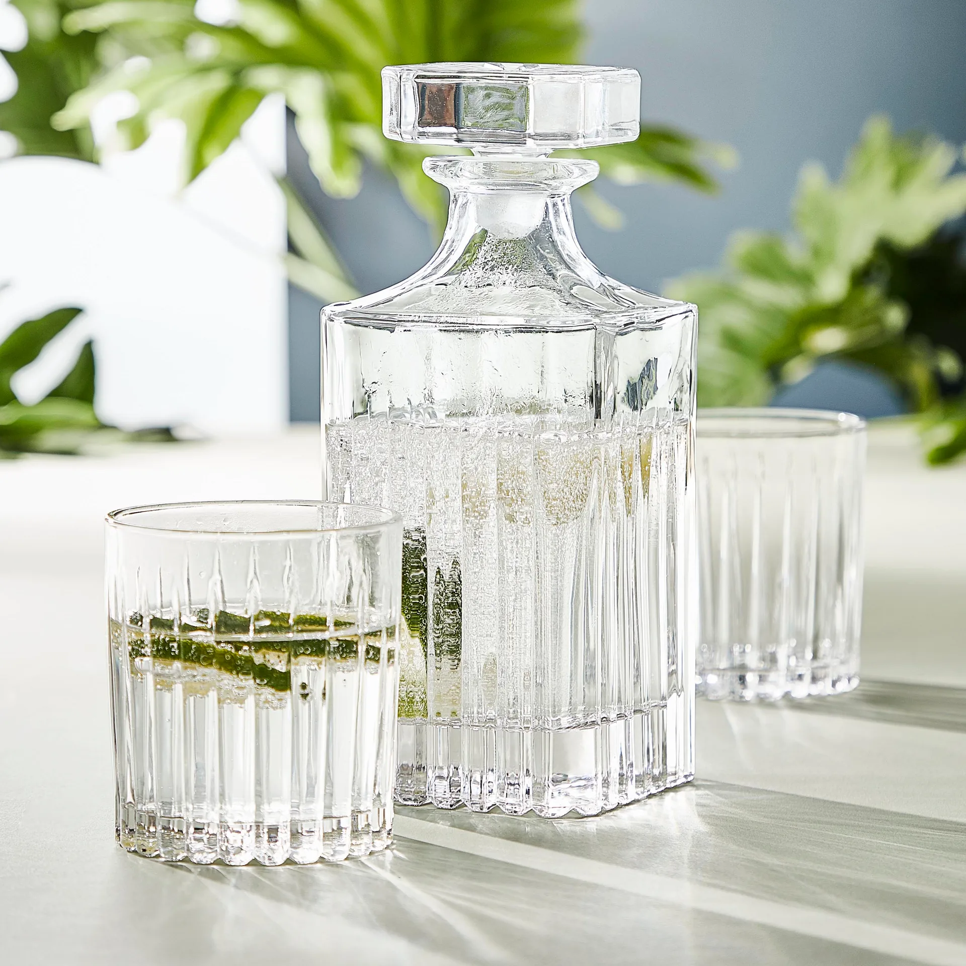 Relief whisky glass 31 cl 4-pack, Clear Aida