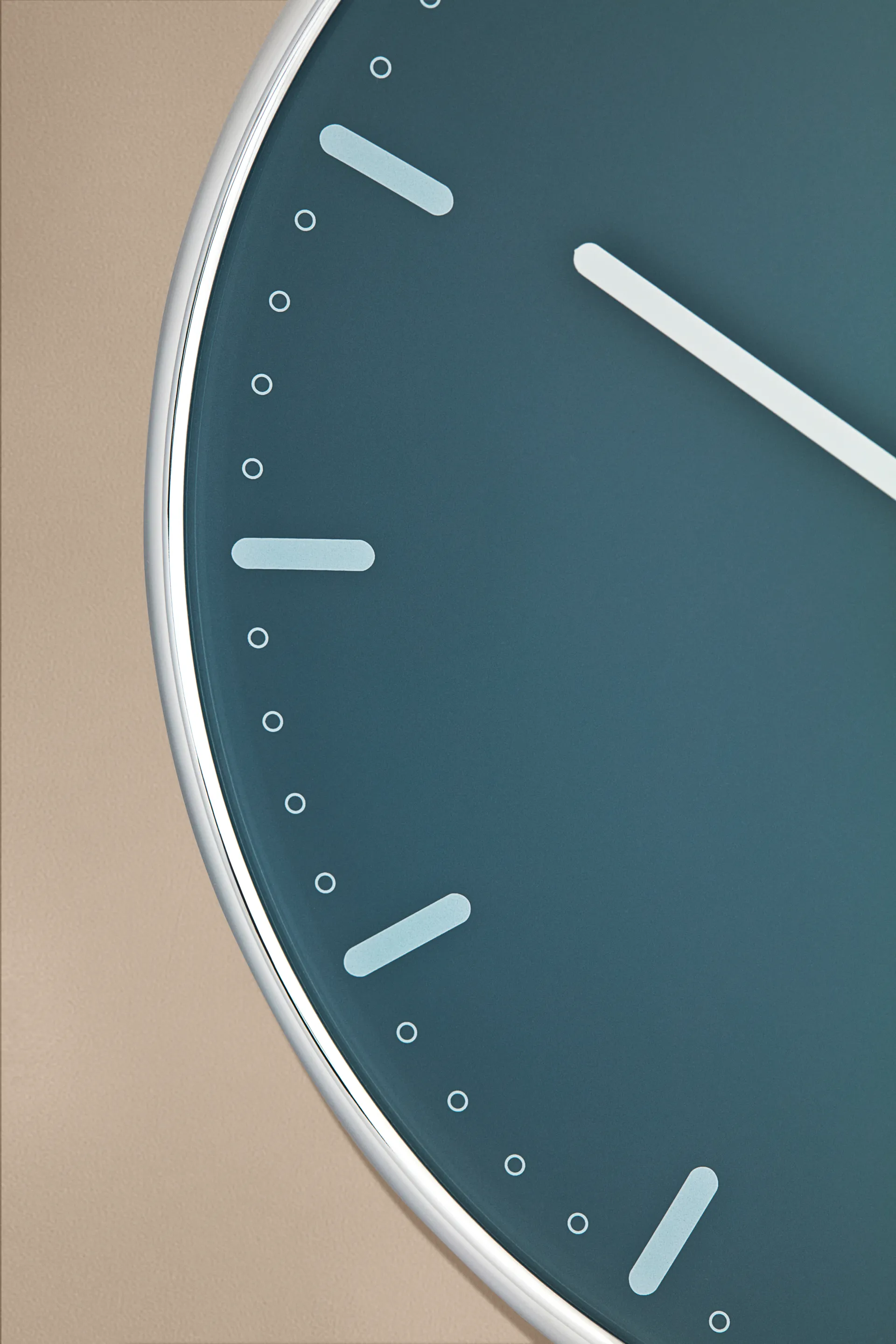 Arne Jacobsen City Hall, Blue, Ø29 cm Arne Jacobsen Clocks