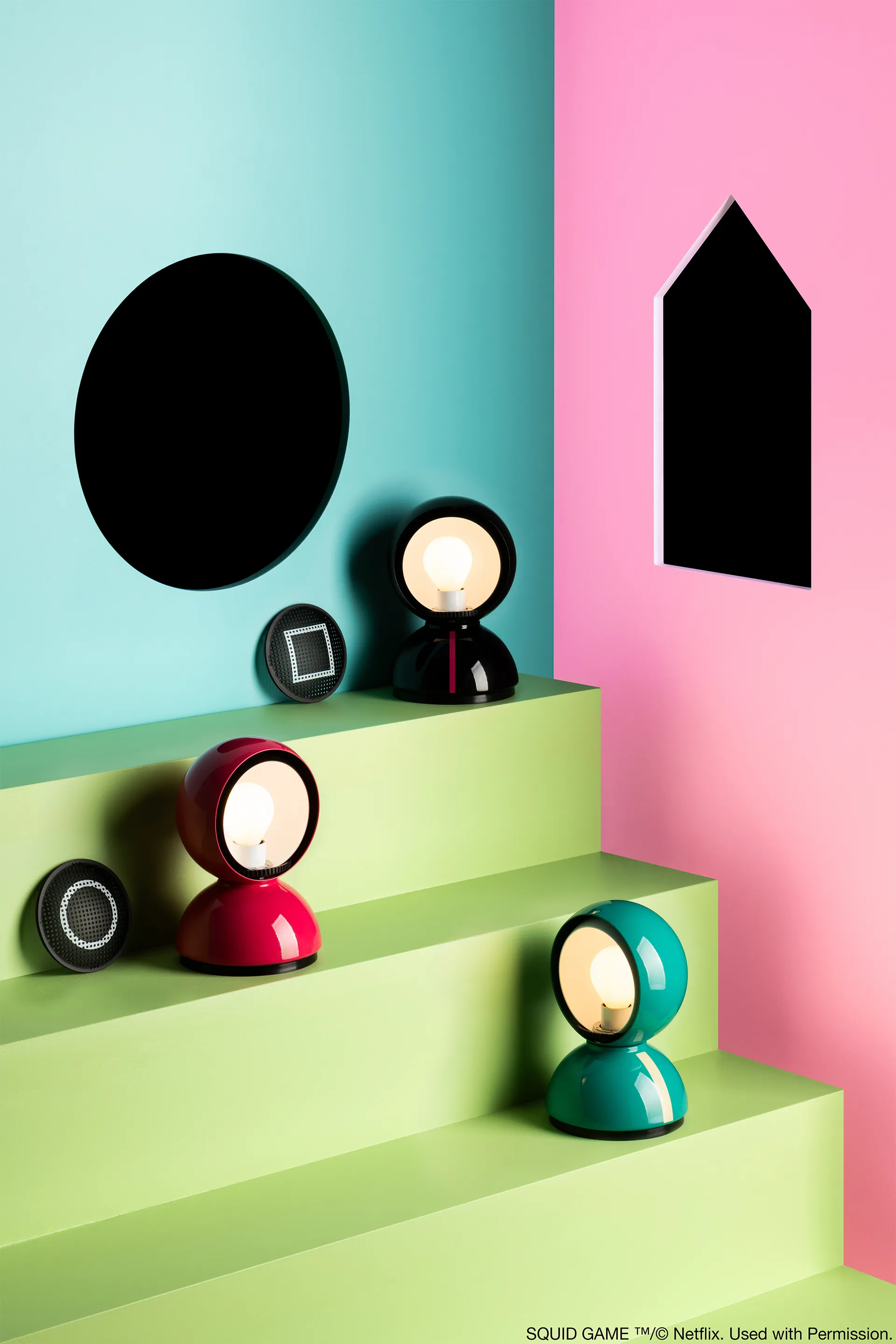 Eclisse x Squid Game table lamp Special Edition, Guard black Artemide