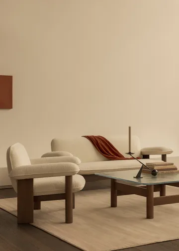 Brasilia armchair low back - Walnut-Nature sheepskin curly - Audo Copenhagen