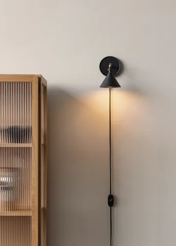 Cast Sconce wall lamp - Black - Audo Copenhagen