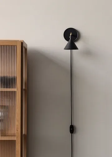 Cast Sconce wall lamp - Black - Audo Copenhagen