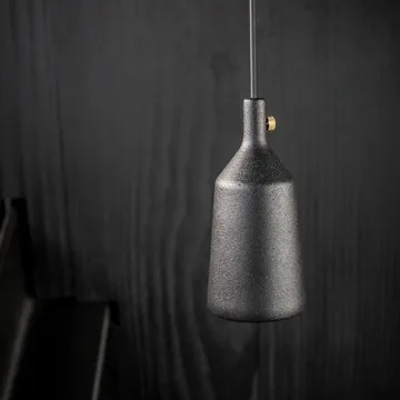 Cast shape 3 pendant lamp - black - Audo Copenhagen
