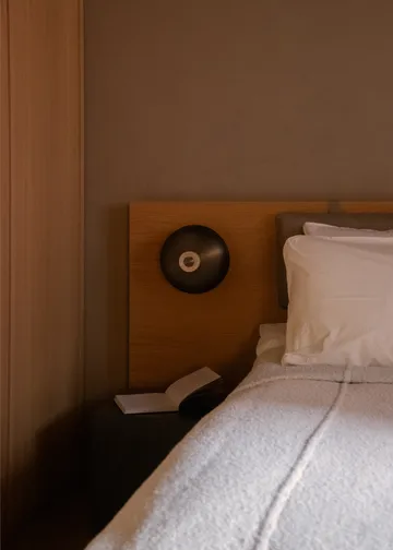 Reverse wall lamp fixed installation - Bronzed aluminium - Audo Copenhagen