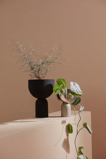 Torus flower pot Ø22 cm - Black-black - AYTM
