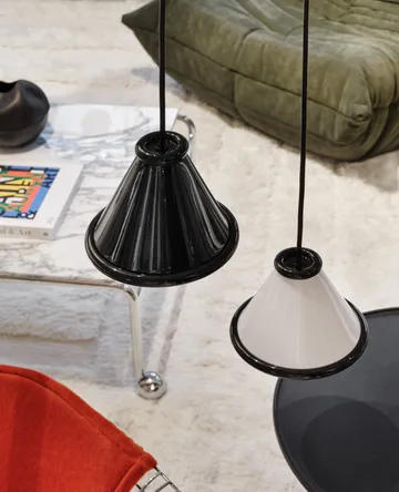 Belle pendant Ø15 cm - Glossy black - Belid