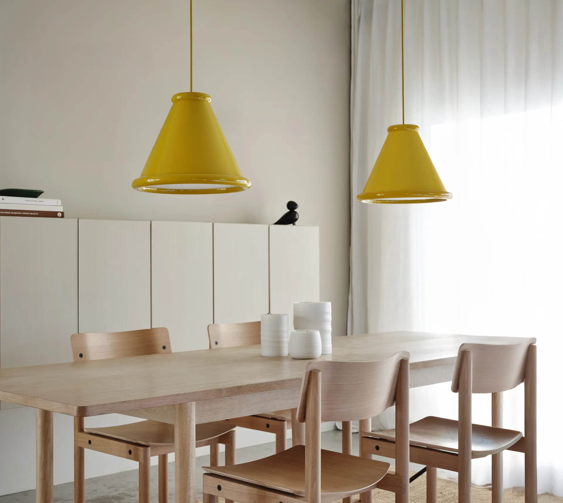 Belle pendant Ø36 cm, Honey yellow Belid