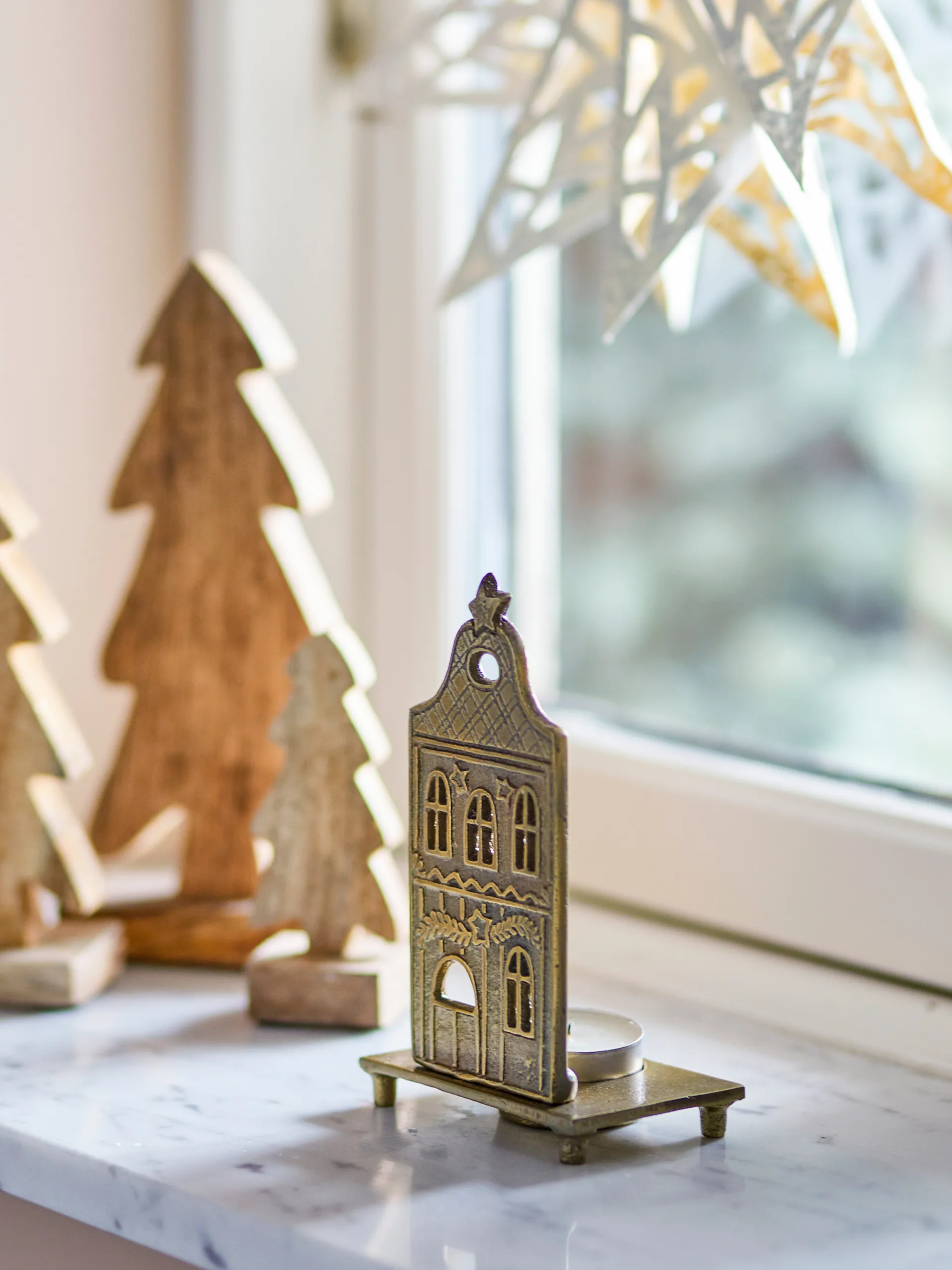 Crista tealight holder 5.5x14 cm, Brass Bloomingville