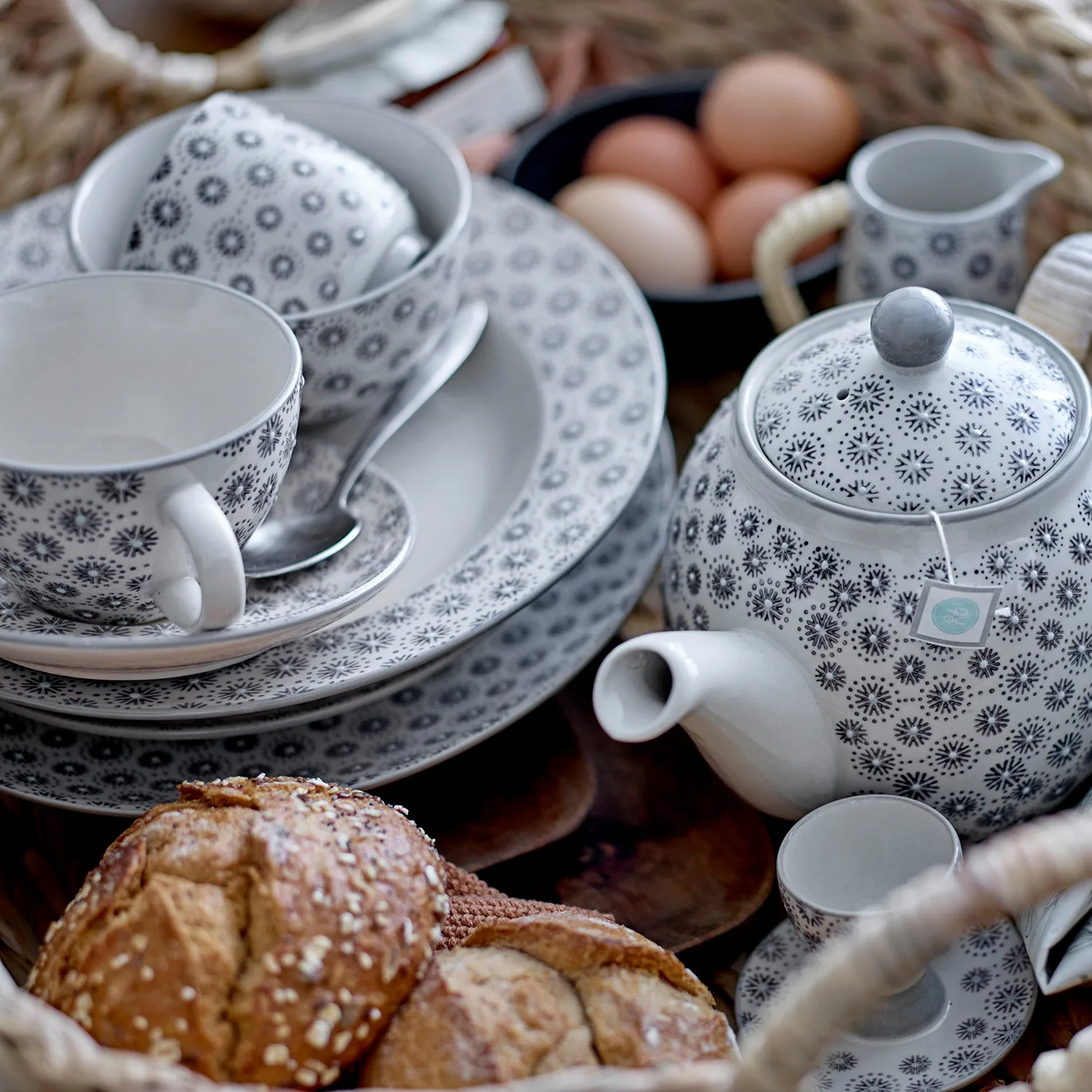Elsa cup with saucer, grey Bloomingville