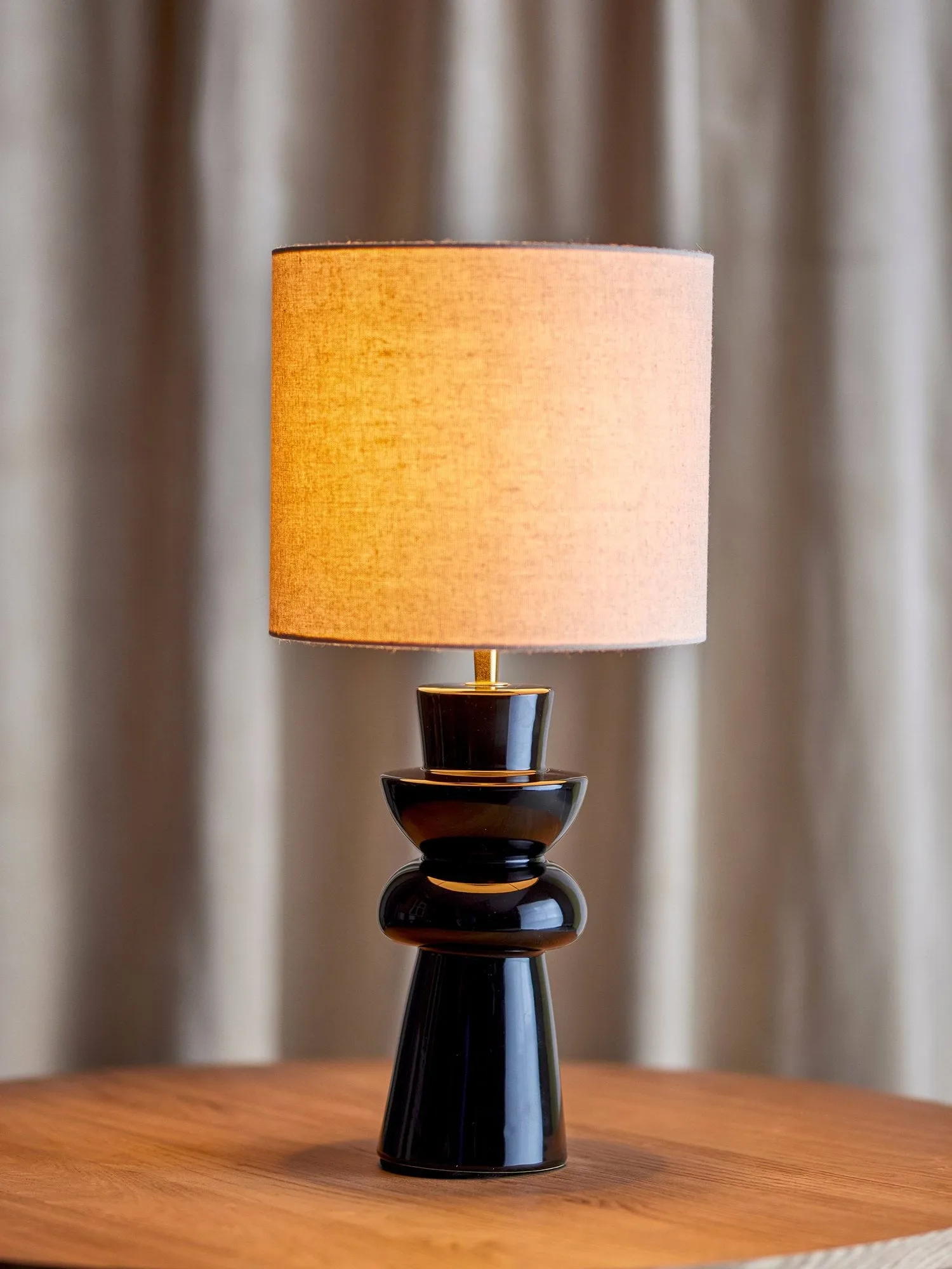 Lio table lamp, Black, Ø25 cm Bloomingville