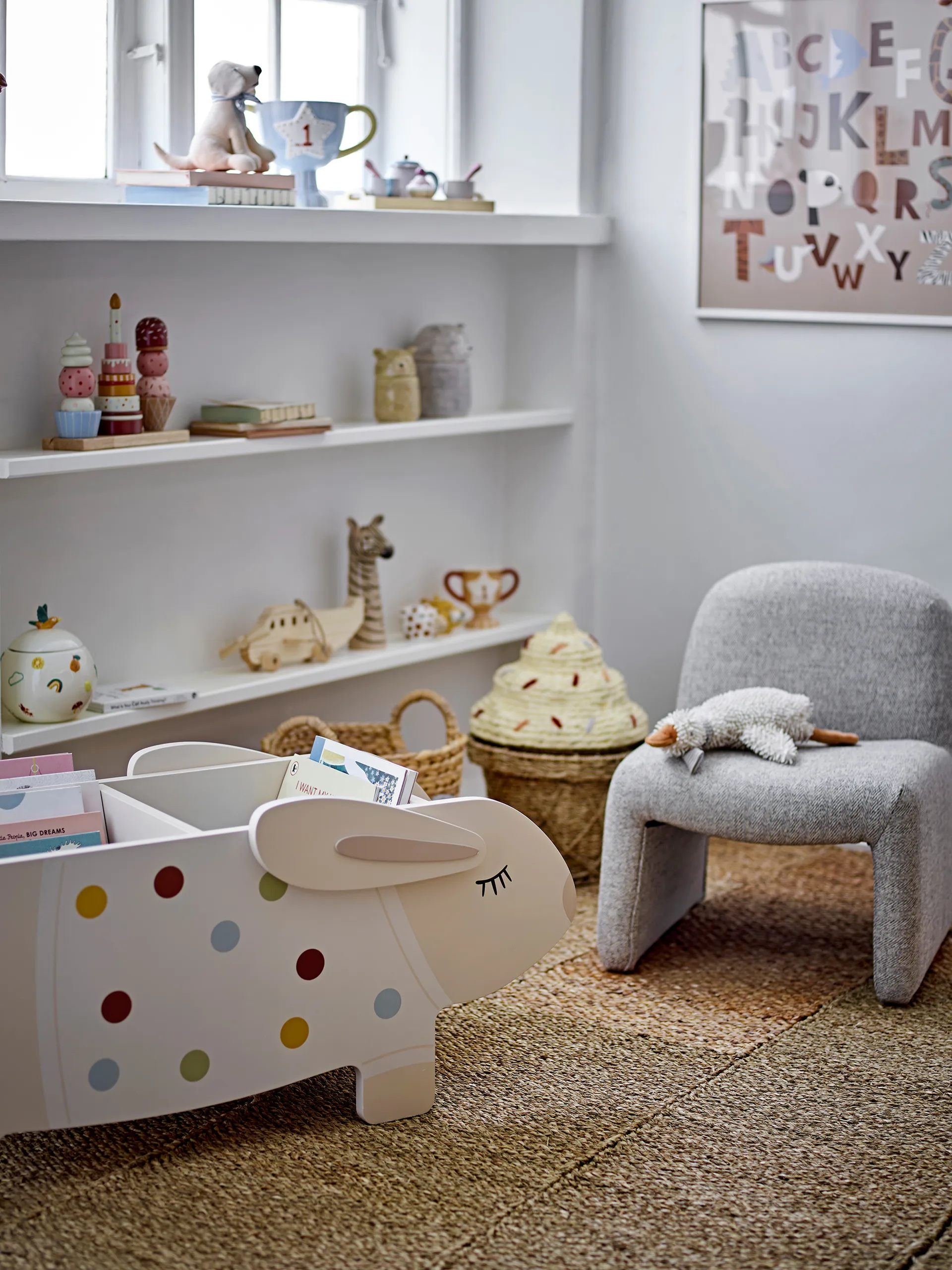 Villja bookcase 87x38 cm, White Bloomingville