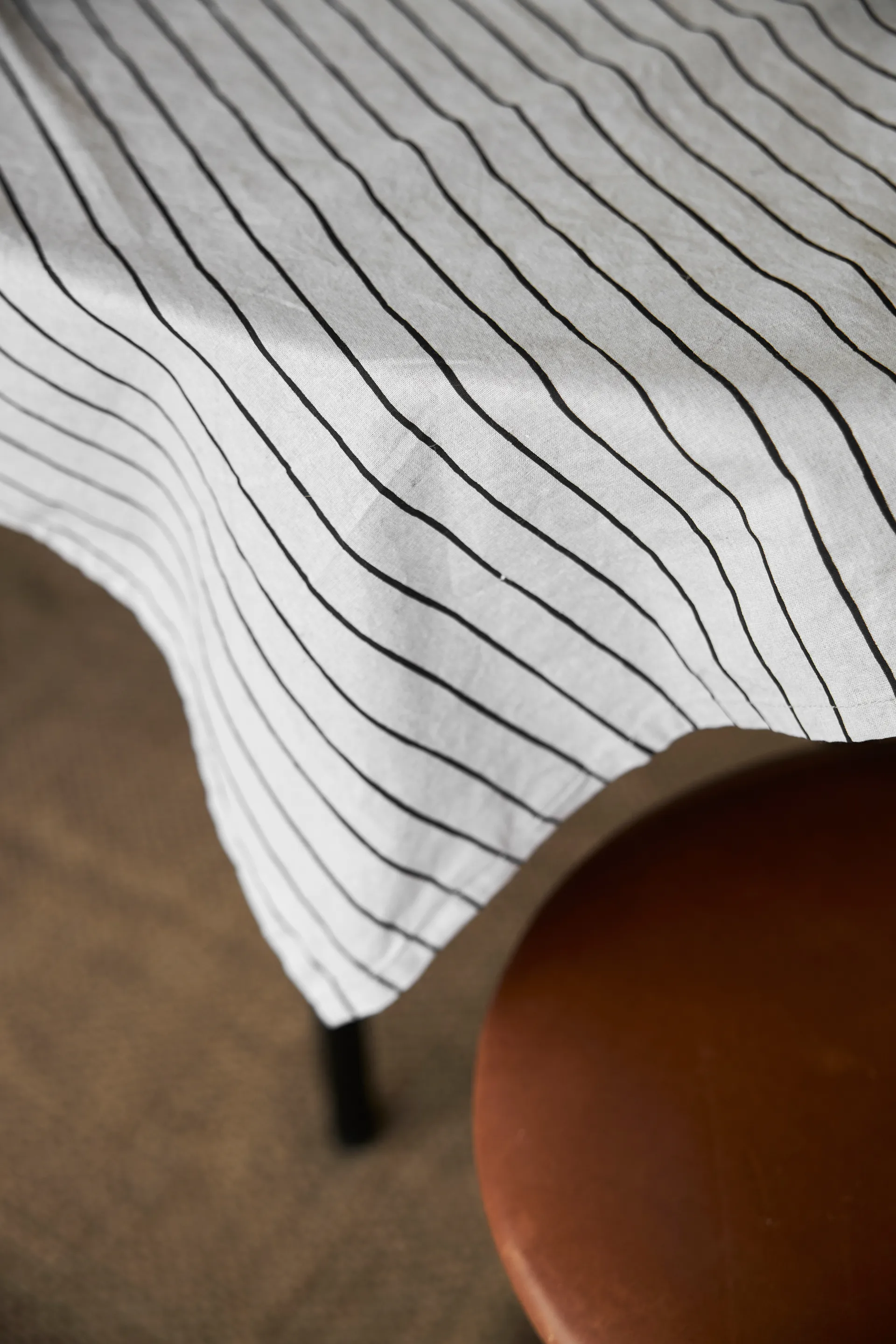 Tofta stripe tablecloth 150x150 cm, Grey Boel & Jan