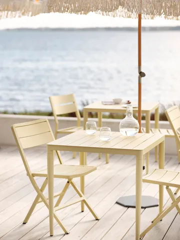 Bigby dining table - Lemon, 76x76 cm - Brafab