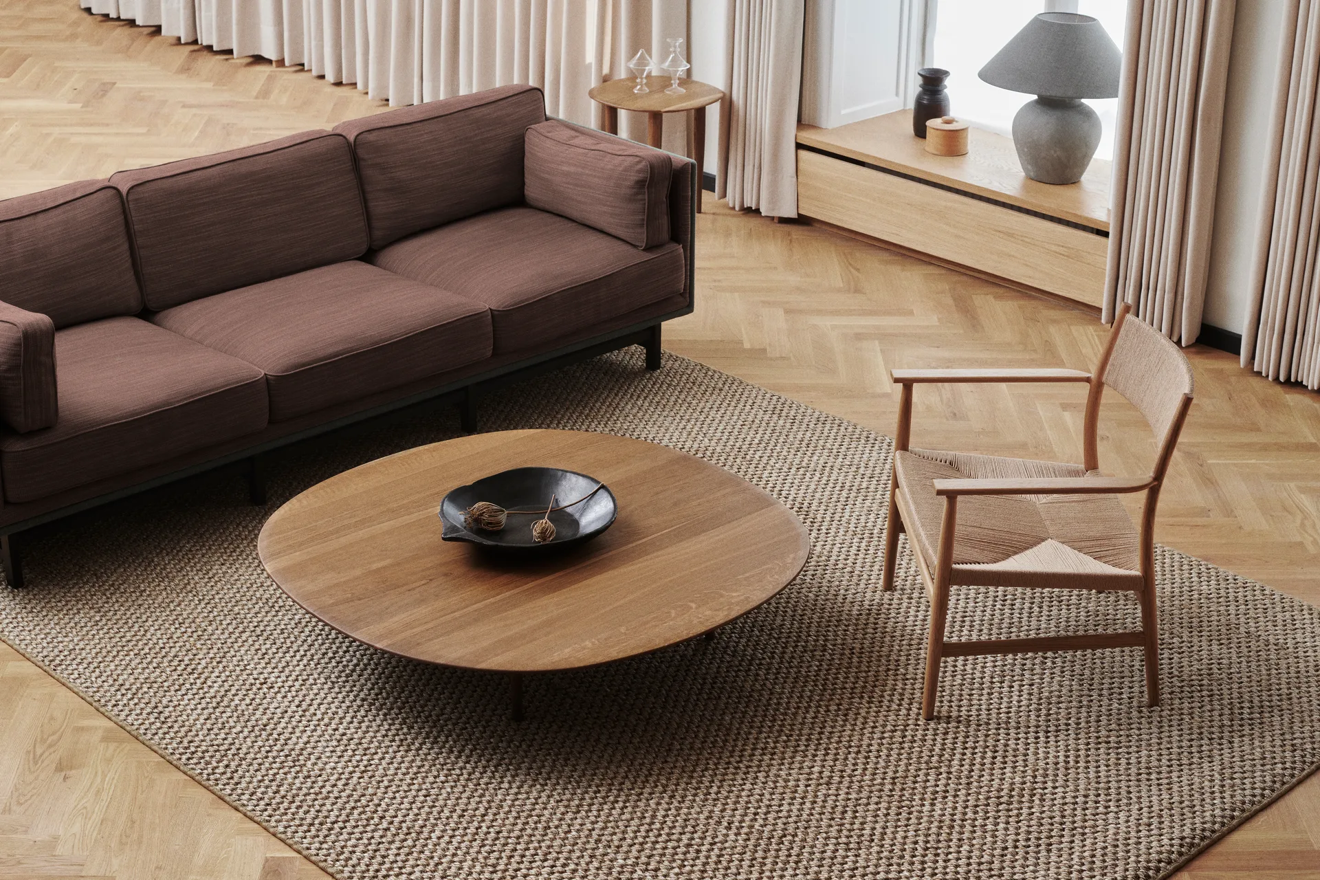 Jari coffee table Ø118 cm, Smoke oiled oak Brdr. Krüger
