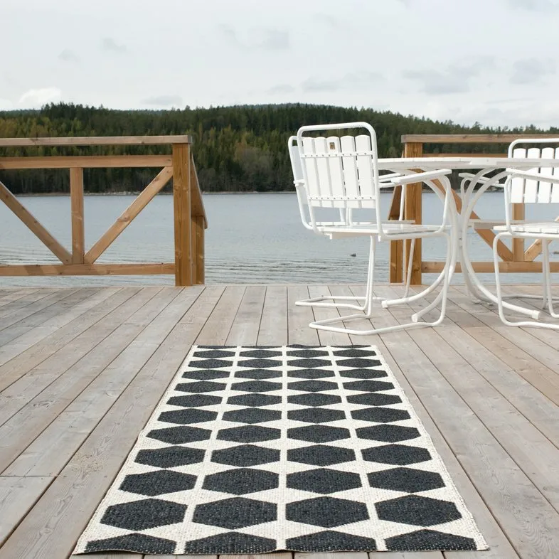 Anna rug black, 70x200 cm Brita Sweden