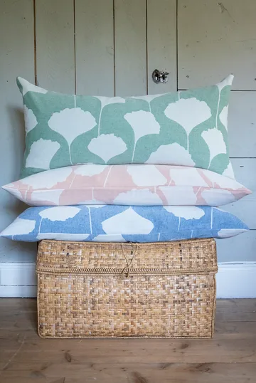 Ginko pillowcase 40x80 cm - Blue-white (Indigo) - Brita Sweden