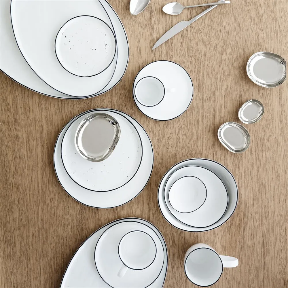 Salt plate without dots, Ø 28 cm Broste Copenhagen