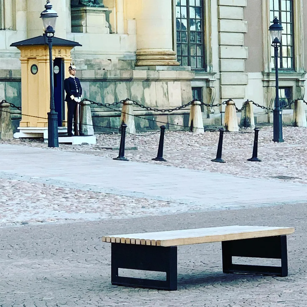 Block bench, Mahogany, wide, black stand Byarums bruk