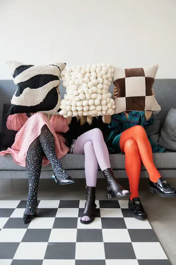 Fluffy cushion 50x50 cm - Black-beige - Byon