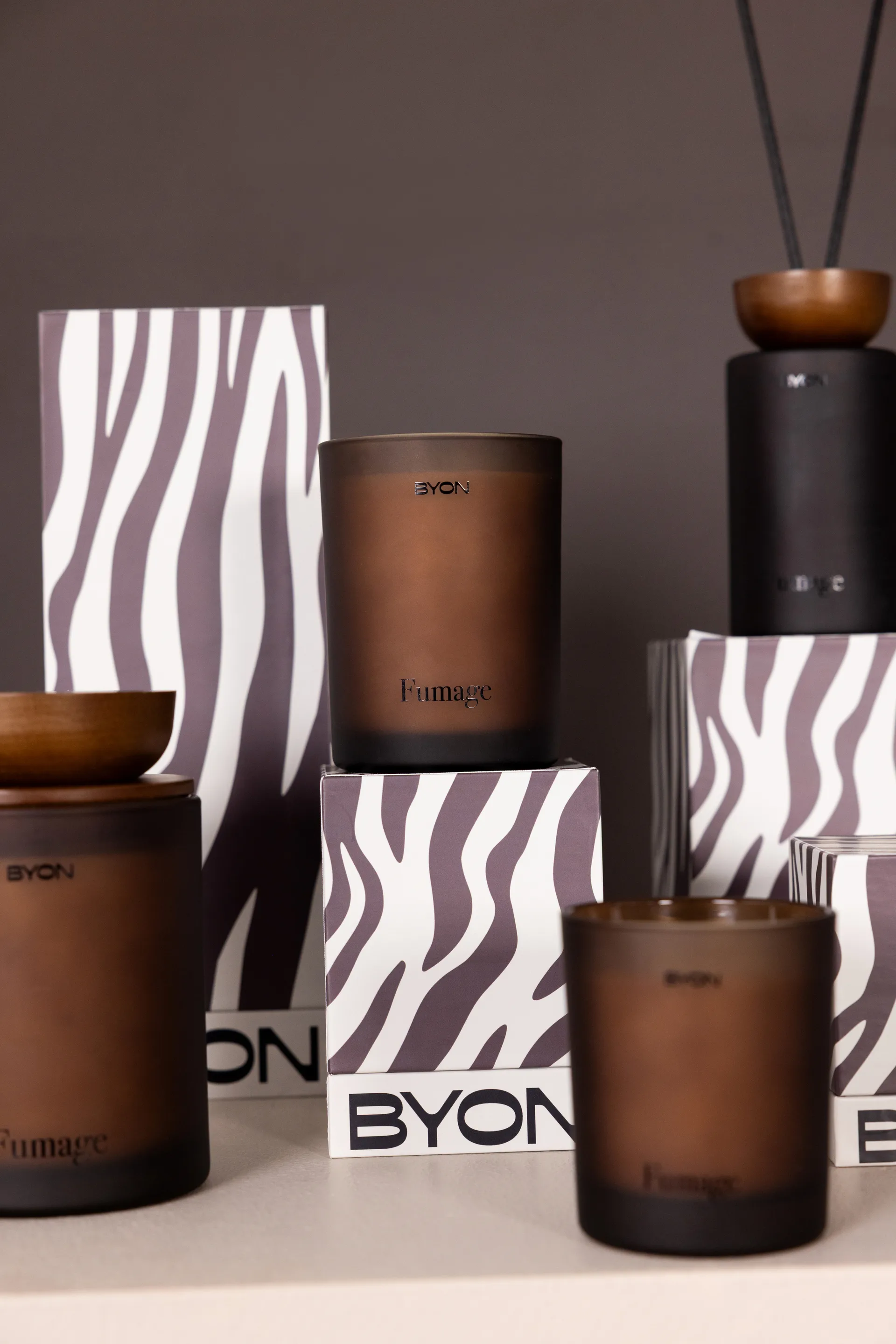Fumage scented candle, 55 h Byon
