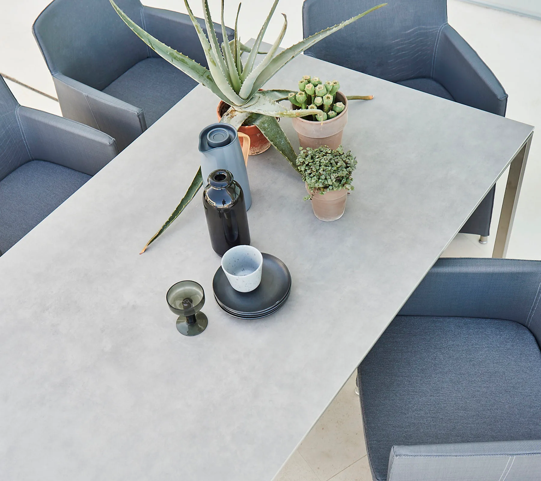 Pure table 200x100 cm Concrete grey-lava grey,  Cane-line