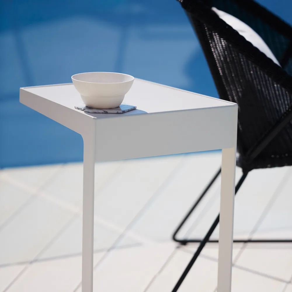 Time out side table, White Cane-line