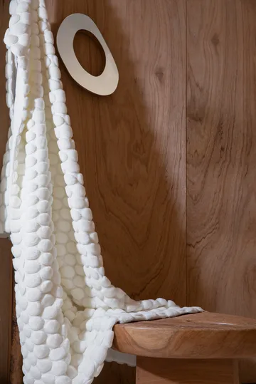 Egg Collection throw 170x130 cm - White - Ceannis