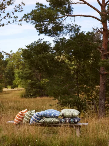 Block Stripe outdoor cushion 40x60 cm - Apricot orange-off white - Chhatwal & Jonsson
