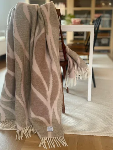 Folia throw 130x180 cm - Pink - Classic Collection
