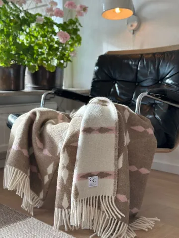 Tile throw 130x180 cm - Pink - Classic Collection