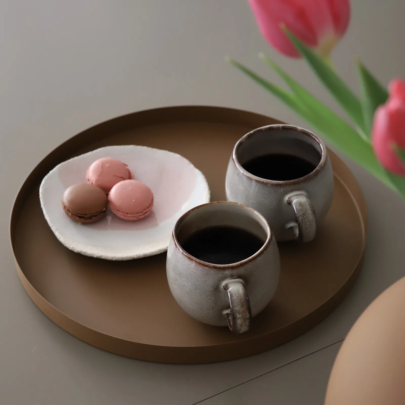 Cooee tray 30 cm round, coconut Cooee Design