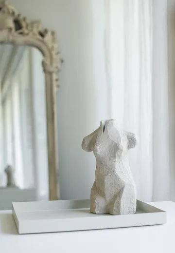 Leah sculpture - limestone - Cooee Design