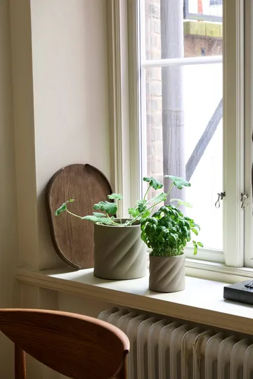 Twist plant pot - Sand, small Ø12 cm - Cooee Design