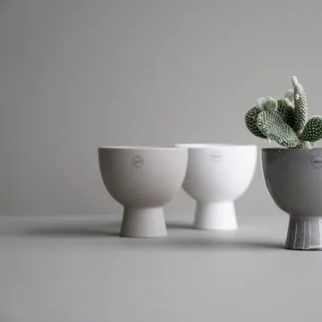 Figure flower pot Ø15 cm - Stone - DBKD