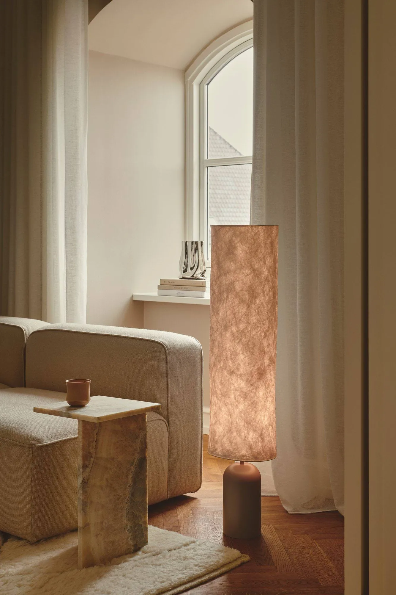 Talli floor lamp, Brown, Ø25x113.5 cm Design For The People