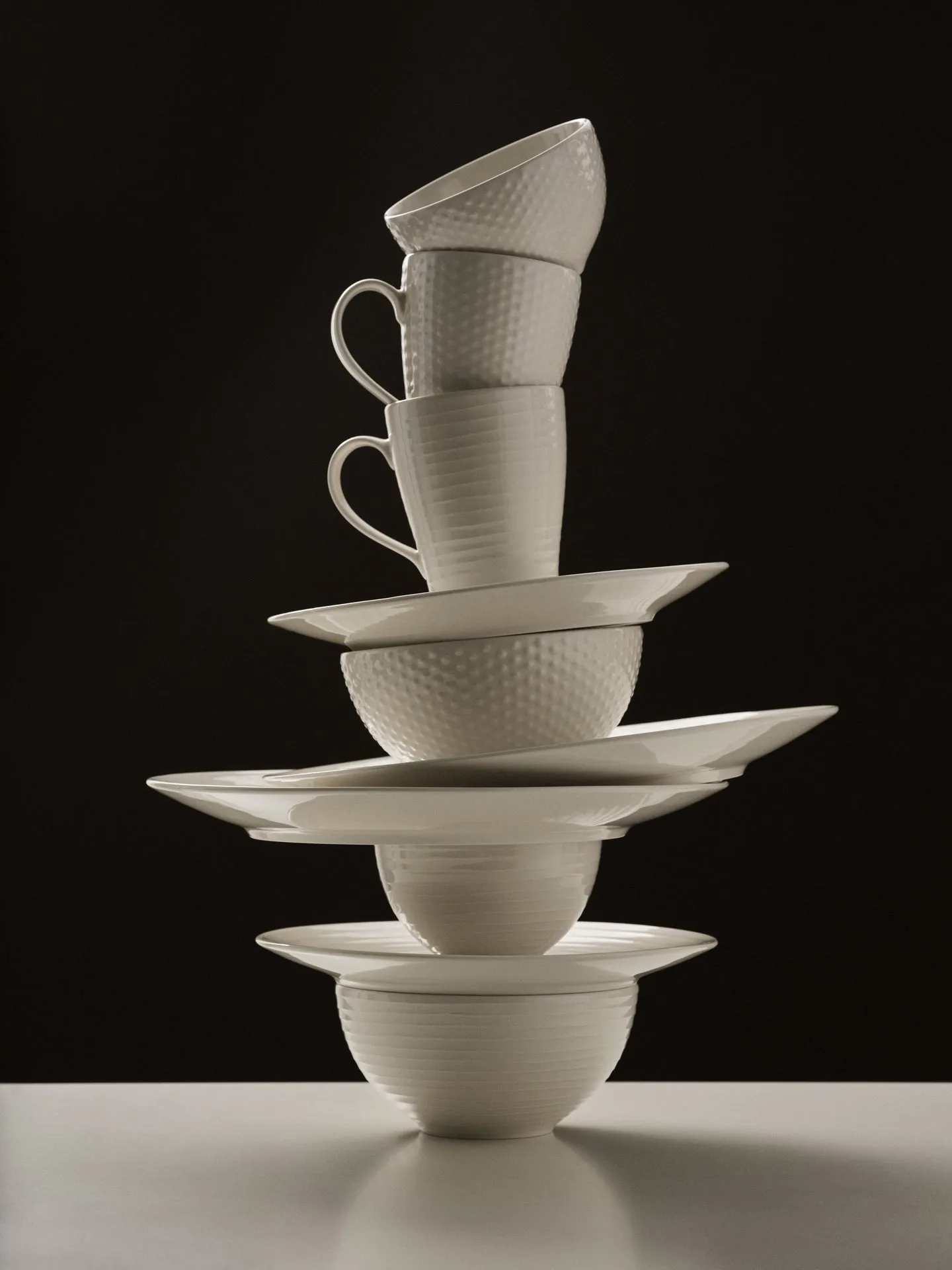 Blond plate small, stripe white Design House Stockholm