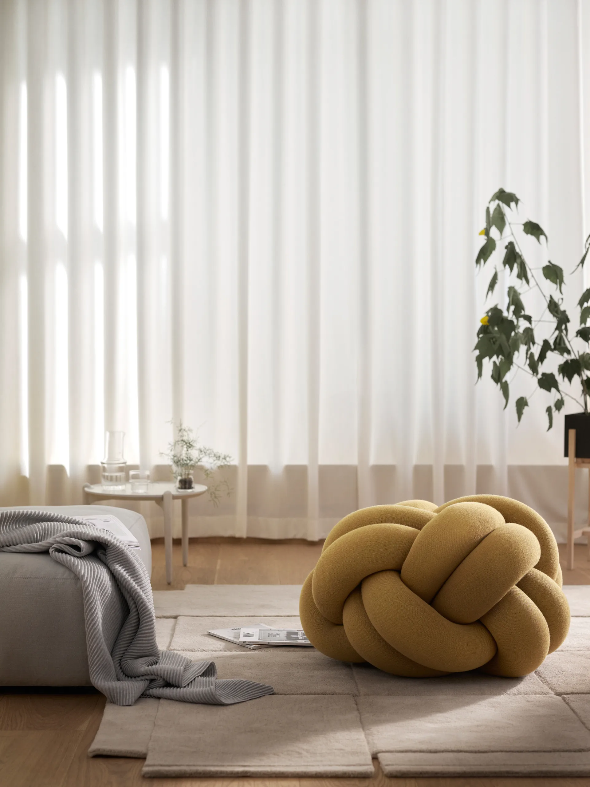 Knot cushion XL, Yellow Design House Stockholm