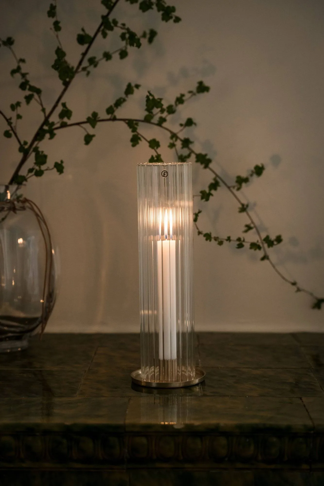 Ernst candle holder for taper candles, Brass-glass, Ø9x27.5 cm ERNST