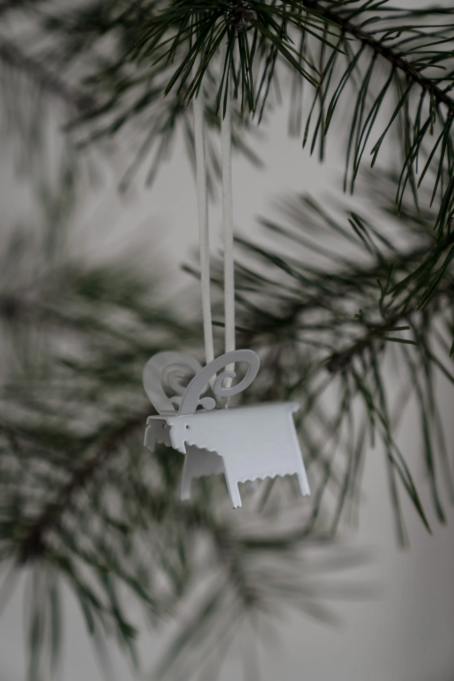 Ernst Christmas ornaments goat 2-pack, White 7 cm ERNST
