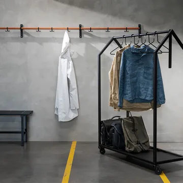 Nostalgi Hook rack - Aluminium, white stand - Essem Design
