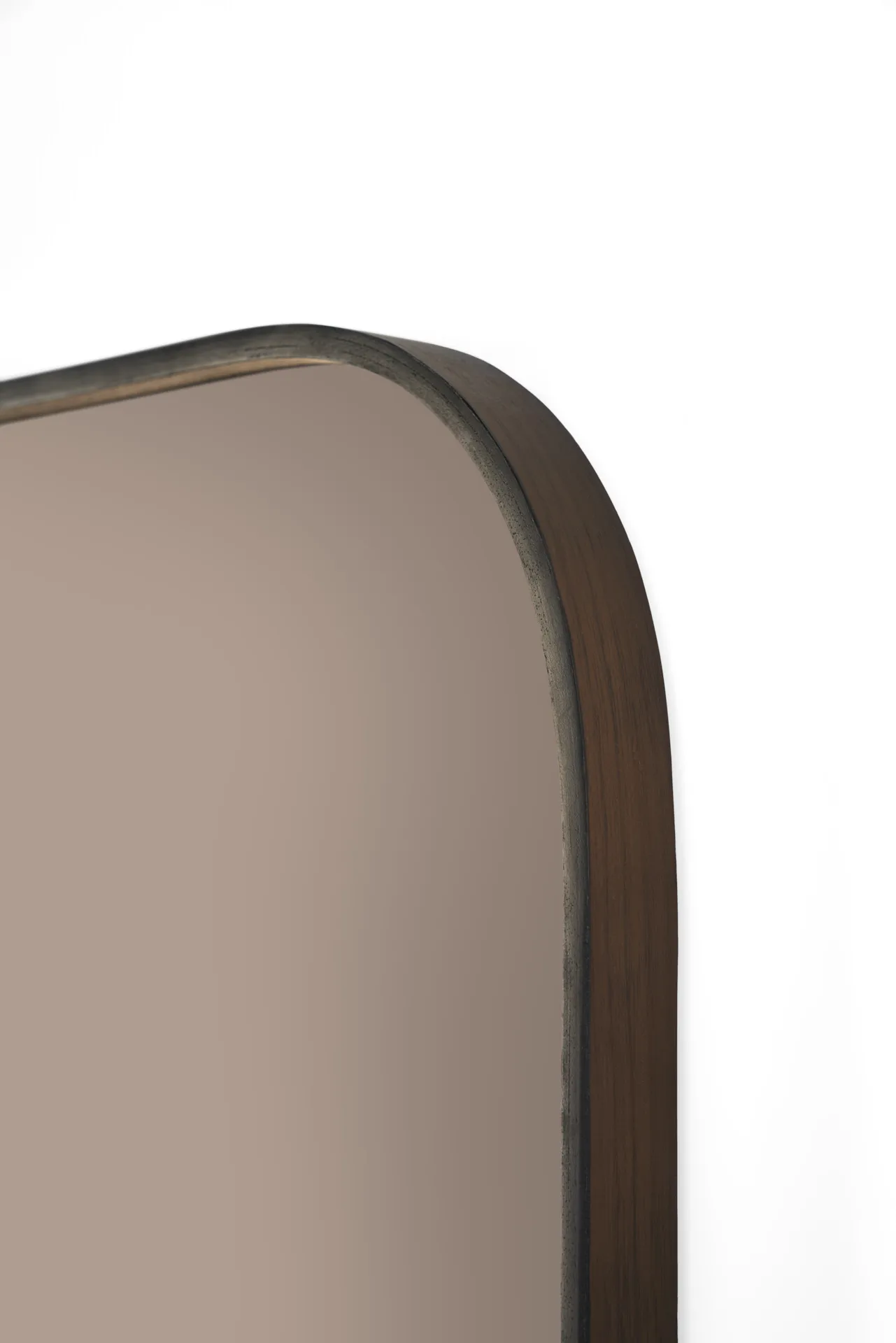 Camber wall mirror 60x60 cm, Bronze-wooden frame Ethnicraft