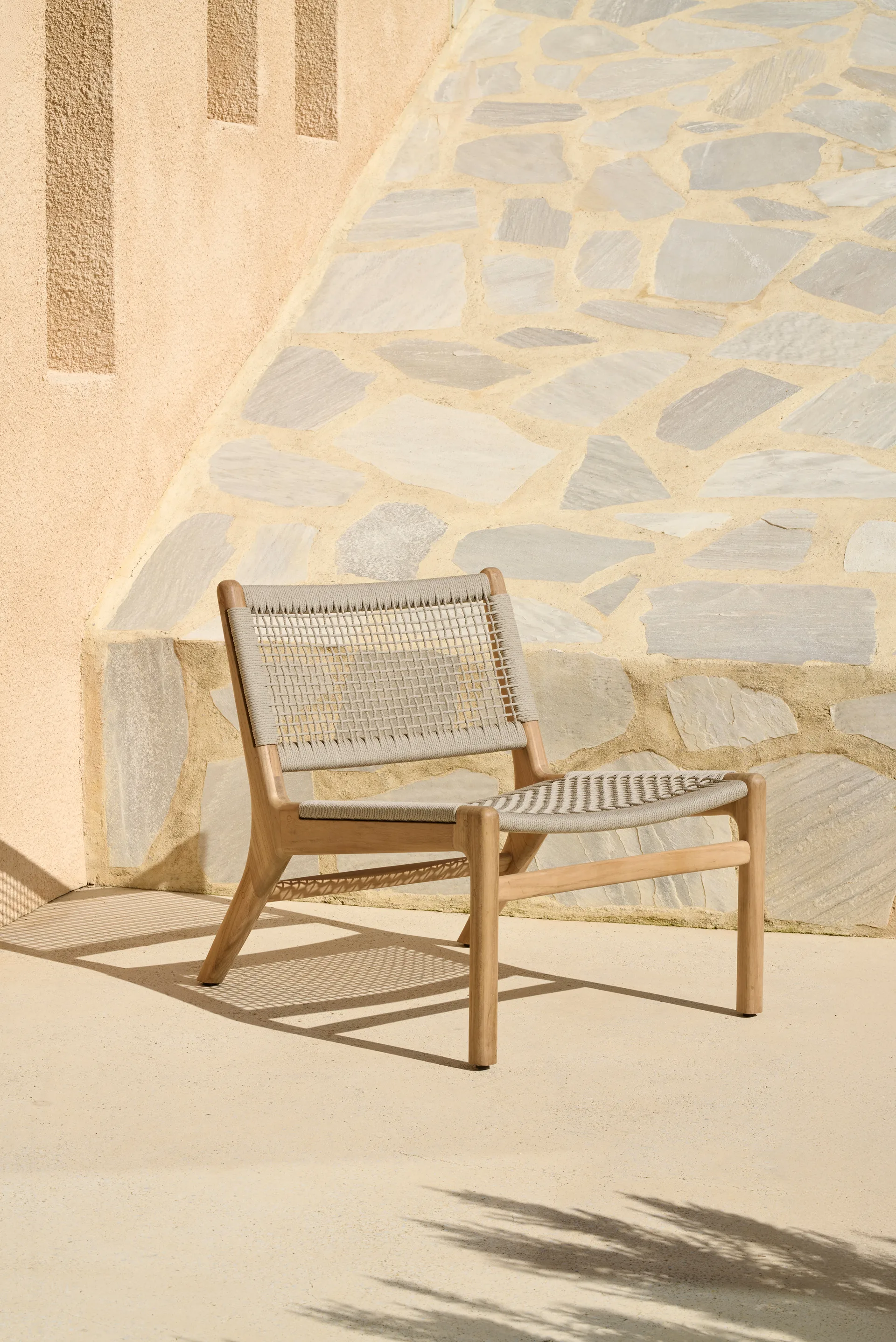 Jack outdoor lounge armchair teak, Beige Ethnicraft