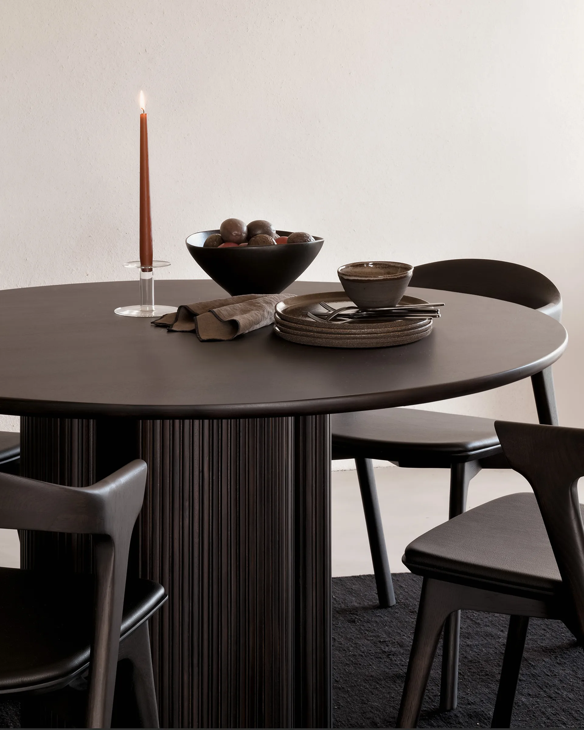 Roller Max mat table, Dark brown stained mahogany Ethnicraft