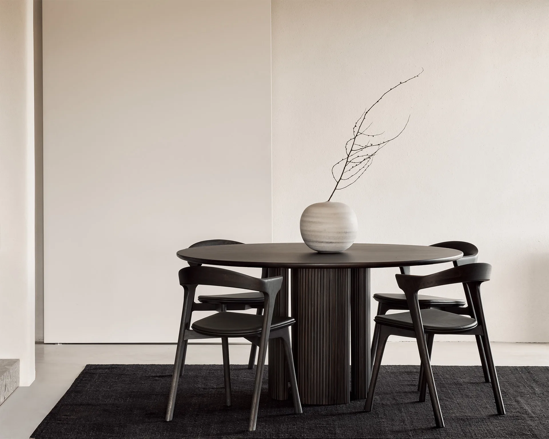 Roller Max mat table, Dark brown stained mahogany Ethnicraft