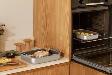 Eva Trio Professional long pan with griddle iron - 19.5x28.5 cm - Eva Solo